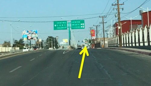 Mexicali_east_border_crossing_directions_1